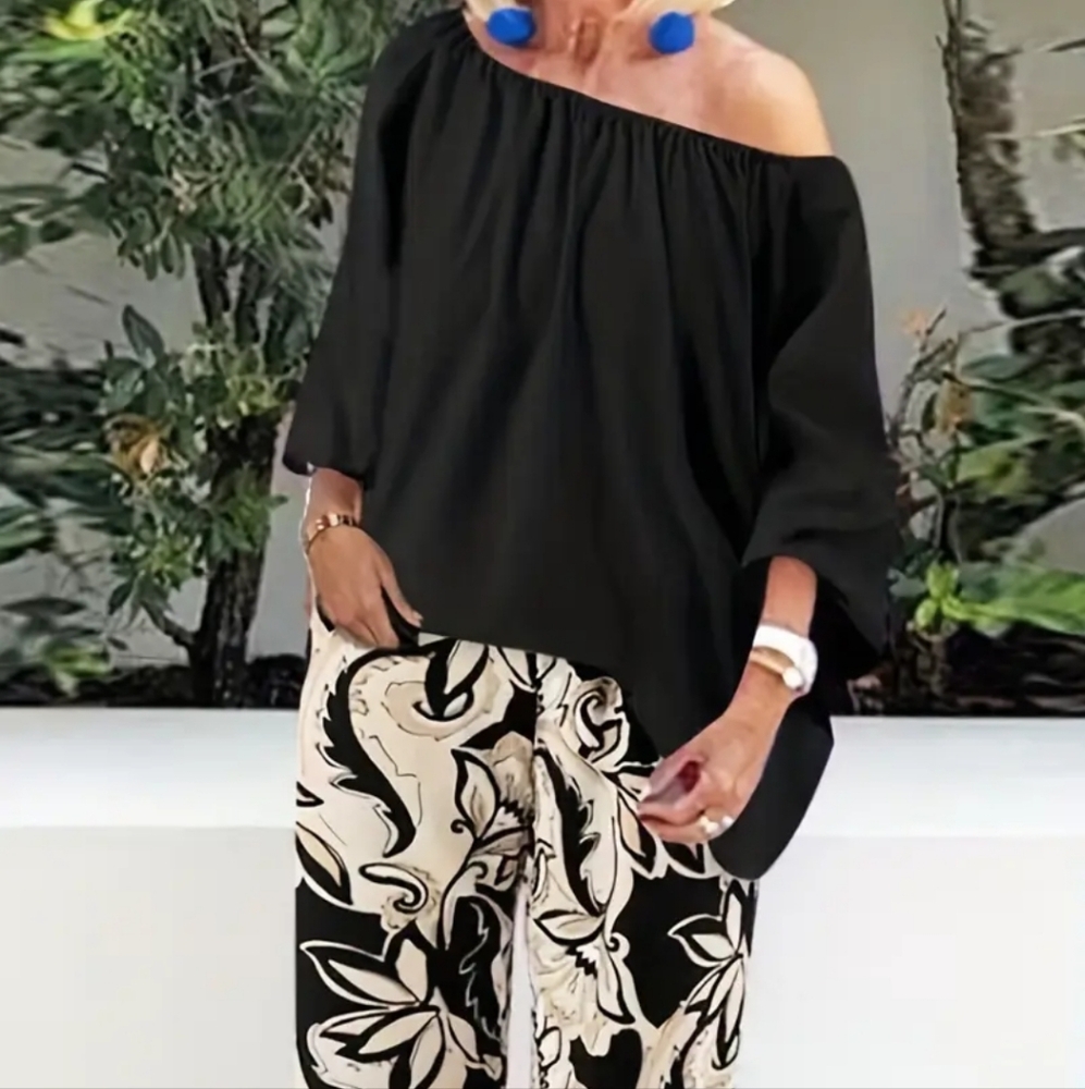 Never Worn Stylish 2 Piece Outfit
